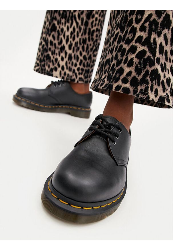 Dr. Martens Glany 1461 11838001 Czarny. Kolor: czarny. Materiał: skóra