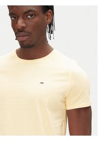 Tommy Jeans T-Shirt DM0DM04411 Żółty Slim Fit. Kolor: żółty. Materiał: bawełna #5