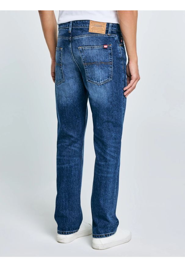 Big-Star - Jeansy męskie proste granatowe Colt 506. Okazja: na co dzień. Stan: podwyższony. Kolor: niebieski. Styl: klasyczny, casual