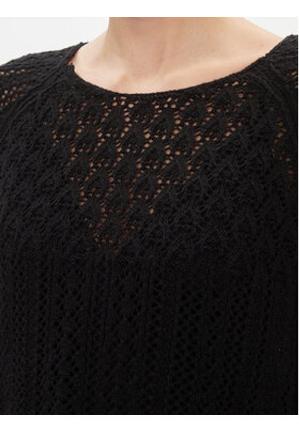 only - ONLY Sweter 15233173 Czarny Regular Fit. Kolor: czarny. Materiał: syntetyk