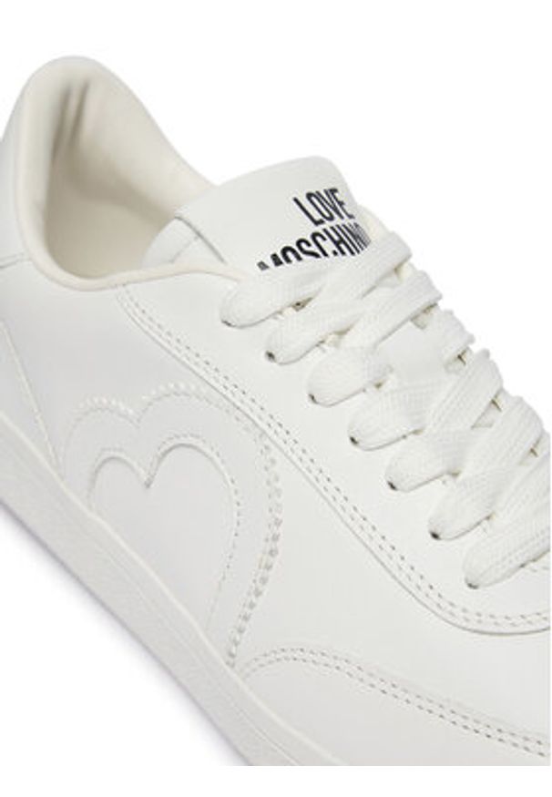 Love Moschino - LOVE MOSCHINO Sneakersy JA15112G1OIA0100 Biały. Kolor: biały. Materiał: skóra