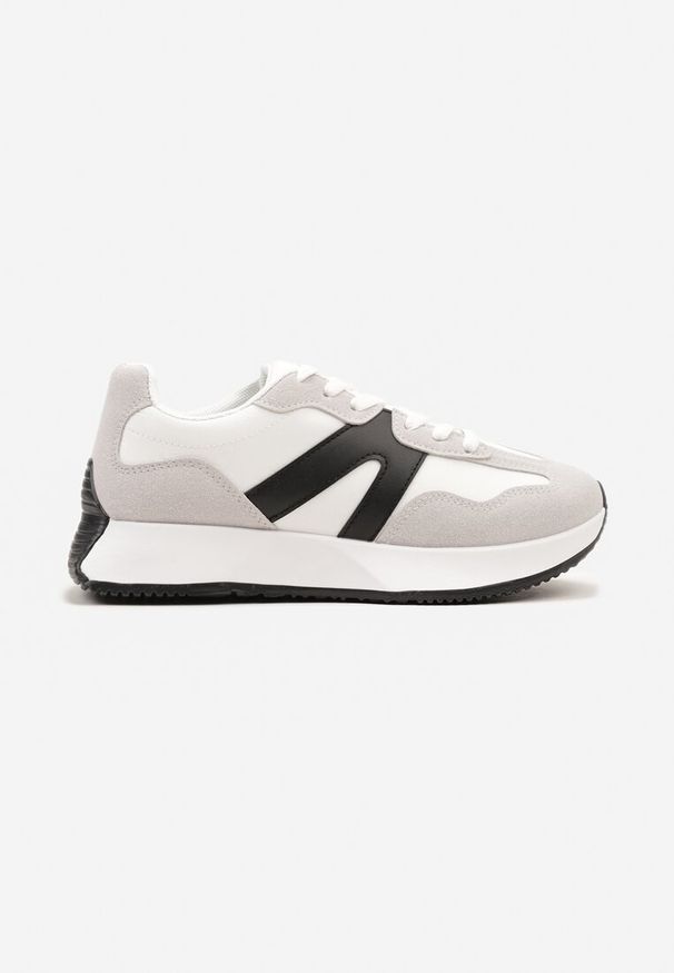 Renee - Białe Sneakersy na Płaskiej Podeszwie z Geometryczną Wstawką Sewla. Okazja: na co dzień. Kolor: biały. Materiał: jeans. Wzór: geometria. Obcas: na płaskiej podeszwie