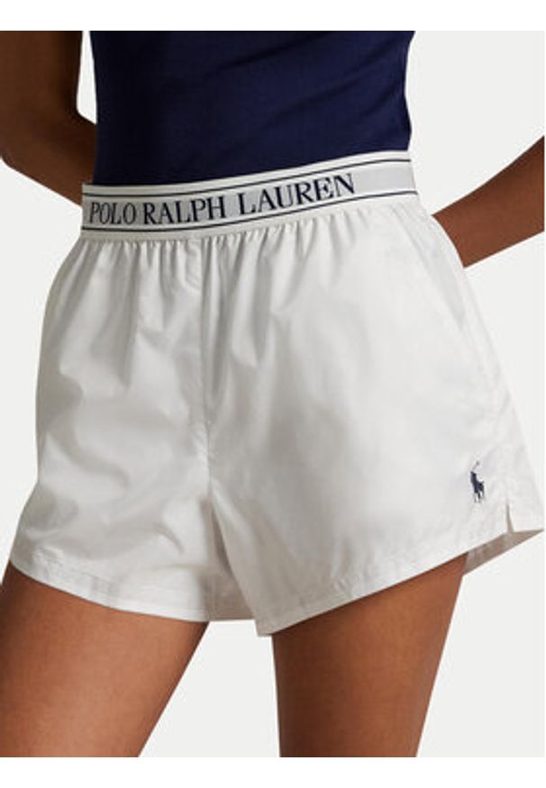 Polo Ralph Lauren Szorty sportowe 211964933001 Biały Relaxed Fit. Kolor: biały. Materiał: syntetyk