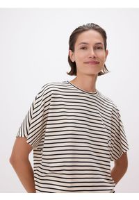 Reserved - T-shirt oversize z modalem - wielobarwny. Materiał: dzianina