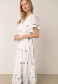 Born2be - Niebieska Bawełniana Sukienka Boho Zdobiona Etno Haftem i Chwostami Metona. Okazja: na spacer, na co dzień. Kolor: niebieski. Materiał: bawełna. Wzór: aplikacja, haft. Typ sukienki: proste. Styl: etno, boho #6