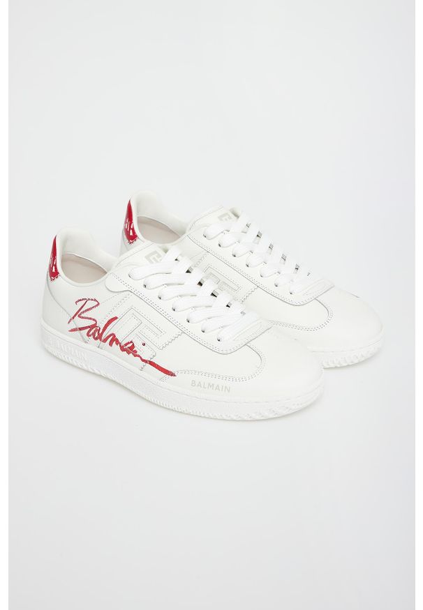 Balmain - Sneakersy damskie skórzane BALMAIN. Materiał: skóra