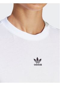 Adidas - adidas T-Shirt Adicolor Essentials Regular T-Shirt IC1831 Biały Regular Fit. Kolor: biały. Materiał: bawełna #4