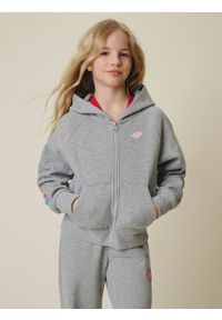 4f - 4F Bluza dresowa regular z kapturem dziewczęca - szara 164 (13-14 lat). Okazja: na co dzień. Typ kołnierza: kaptur. Kolor: szary. Materiał: dresówka. Wzór: nadruk, kolorowy. Sezon: lato. Styl: casual #1