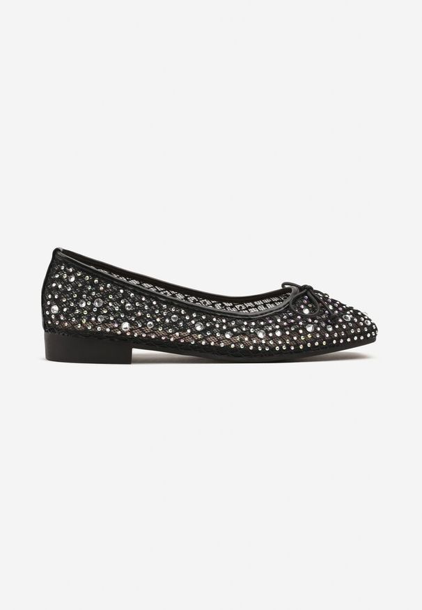 Renee - Czarne Balerinki z Siateczkową Cholewką Ozdobione Cyrkoniami i Kokardą Abbona. Okazja: na co dzień. Kolor: czarny. Materiał: jeans. Szerokość cholewki: normalna. Wzór: aplikacja. Styl: elegancki, casual