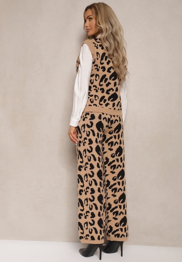 Renee - Beżowo-Czarny Komplet w Cętki z Dzianiny z Wiskozą Kamizelka na Guziki i Szerokie Spodnie Elttia. Kolor: beżowy. Materiał: dzianina, wiskoza