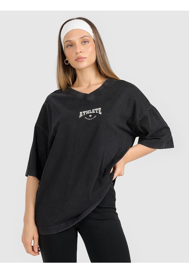 4f - 4F T-shirt oversize z nadrukiem damski - czarny S. Okazja: na co dzień. Typ kołnierza: dekolt w serek. Kolor: czarny. Materiał: dzianina, materiał. Długość rękawa: krótki rękaw. Długość: krótkie. Wzór: nadruk. Styl: casual, vintage, sportowy