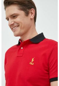 Polo Ralph Lauren polo bawełniane kolor czerwony gładki. Typ kołnierza: polo. Kolor: czerwony. Materiał: bawełna. Długość: krótkie. Wzór: gładki #4