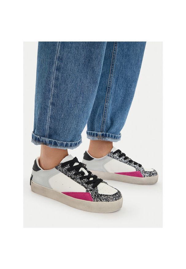 Sneakersy Eva Minge. Kolor: biały