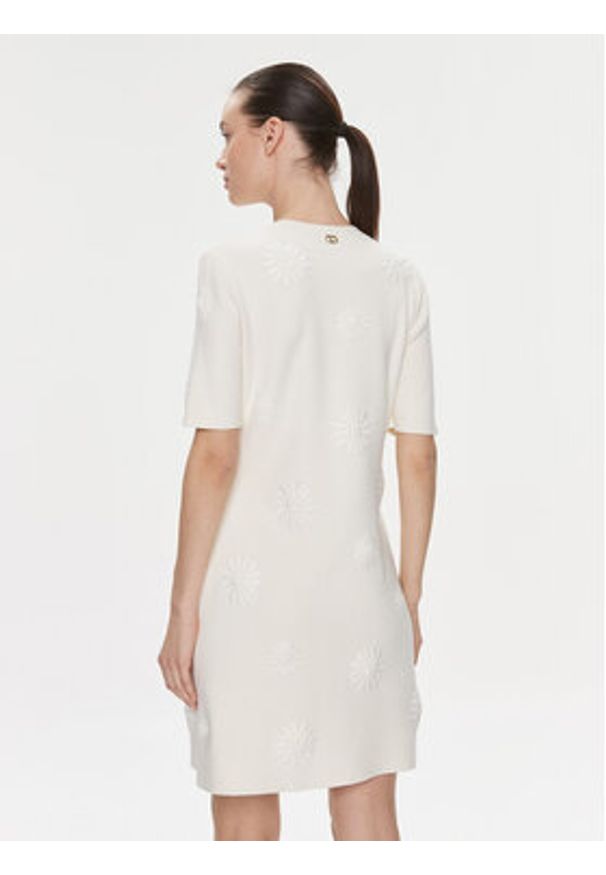TwinSet - TWINSET Sukienka dzianinowa 241TP3095 Écru Regular Fit. Materiał: wiskoza