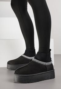 Born2be - Czarne Śniegowce VICES na Grubej Podeszwie z Haftem i Skarpetkową Cholewką Enantia. Okazja: na co dzień. Kolor: czarny. Materiał: jeans. Szerokość cholewki: normalna. Wzór: haft. Styl: casual, elegancki