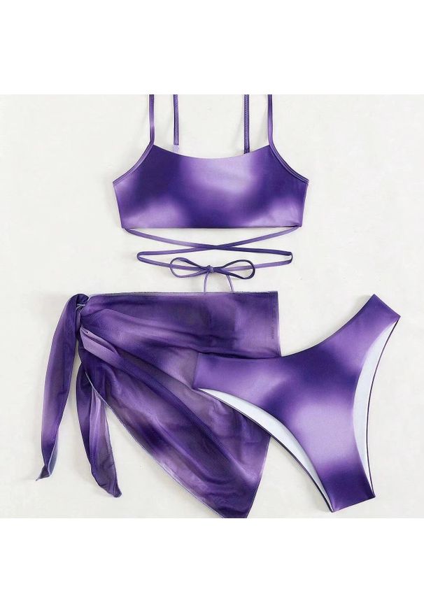 Intica - Komplet bikini z pareo na plażę i basen Eufrasia. Kolor: fioletowy. Materiał: materiał