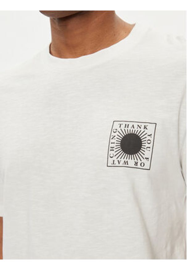 s.Oliver T-Shirt 2129466 Biały Relaxed Fit. Kolor: biały. Materiał: bawełna