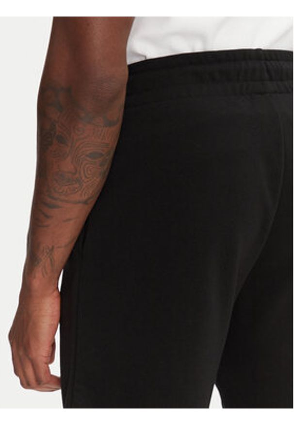Jack & Jones - Jack&Jones Szorty sportowe Gordon 12268446 Czarny Regular Fit. Kolor: czarny. Materiał: bawełna. Styl: sportowy