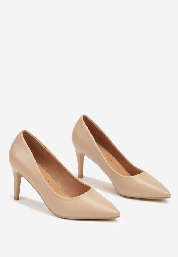 Born2be - Beżowe Klasyczne Czółenka na Szpilce ze Skórzaną Wkładką Leranda. Okazja: do pracy, na spotkanie biznesowe. Kolor: beżowy. Materiał: skóra. Obcas: na szpilce. Styl: klasyczny