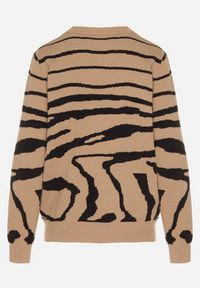 Born2be - Ciemnobeżowy Sweter o Prostym Kroju w Zebrę Unida. Okazja: na spotkanie biznesowe, do pracy, na co dzień. Kolor: beżowy. Materiał: jeans. Długość rękawa: długi rękaw. Długość: długie. Wzór: motyw zwierzęcy. Styl: elegancki, biznesowy, casual #7