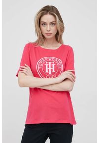 TOMMY HILFIGER - Tommy Hilfiger t-shirt bawełniany kolor różowy. Kolor: różowy. Materiał: bawełna. Długość rękawa: krótki rękaw. Długość: krótkie. Wzór: nadruk