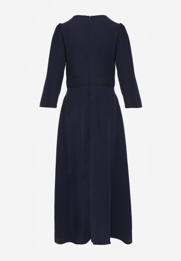 Born2be - Granatowa Kopertowa Sukienka Wieczorowa z Metaliczną Aplikacją w Talii Henalana. Okazja: na imprezę. Typ kołnierza: dekolt w serek. Kolor: niebieski. Wzór: aplikacja. Typ sukienki: kopertowe. Styl: wizytowy