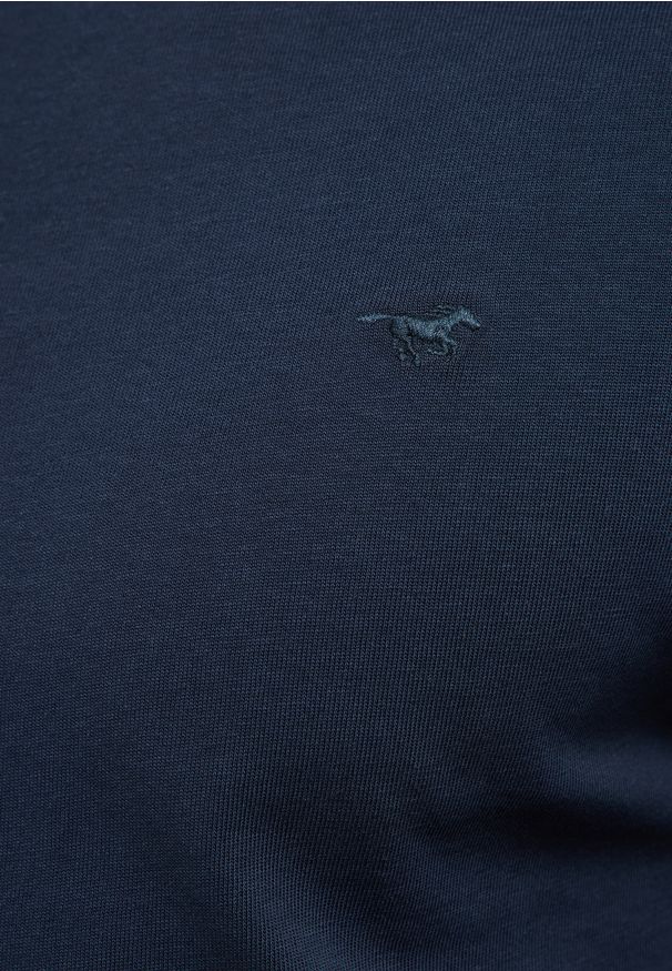 Męski Longsleeve Mustang Style Arlington Dark Sapphire 1016874 4136. Długość rękawa: długi rękaw