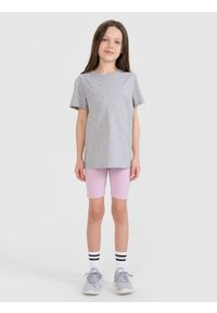 4f - 4F T-shirt regular gładki dziewczęcy - szary 134 (8-9 lat). Okazja: na co dzień. Kolor: szary. Materiał: bawełna, jersey, dzianina. Długość rękawa: krótki rękaw. Długość: krótkie. Wzór: gładki. Sezon: lato. Styl: sportowy, klasyczny, casual