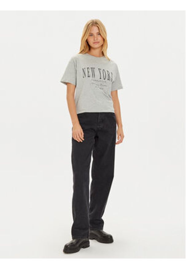 Brave Soul T-Shirt LTS-568JEMIMA Szary Oversize. Kolor: szary. Materiał: bawełna