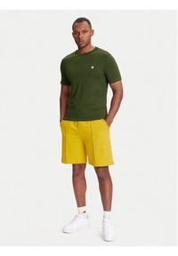 United Colors of Benetton - United Colors Of Benetton Szorty sportowe 342ZU900X Żółty Regular Fit. Kolor: żółty. Materiał: bawełna. Styl: sportowy #5