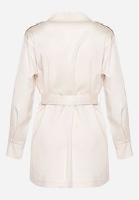 Born2be - Beżowy Płaszcz Trencz z Wiązanym Paskiem Zelamoon. Okazja: na co dzień. Kolor: beżowy. Styl: casual, klasyczny #4