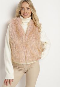 Born2be - Ciemnobeżowa Kamizelka Futrzana Bez Zapięć Loreti. Okazja: na co dzień. Kolor: beżowy. Materiał: futro. Styl: elegancki, casual #7