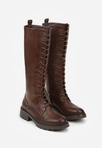 Born2be - Brązowe Kozaki w Stylu Workerów Cahrarah. Okazja: na co dzień. Kolor: brązowy. Materiał: jeans. Styl: klasyczny, casual #2