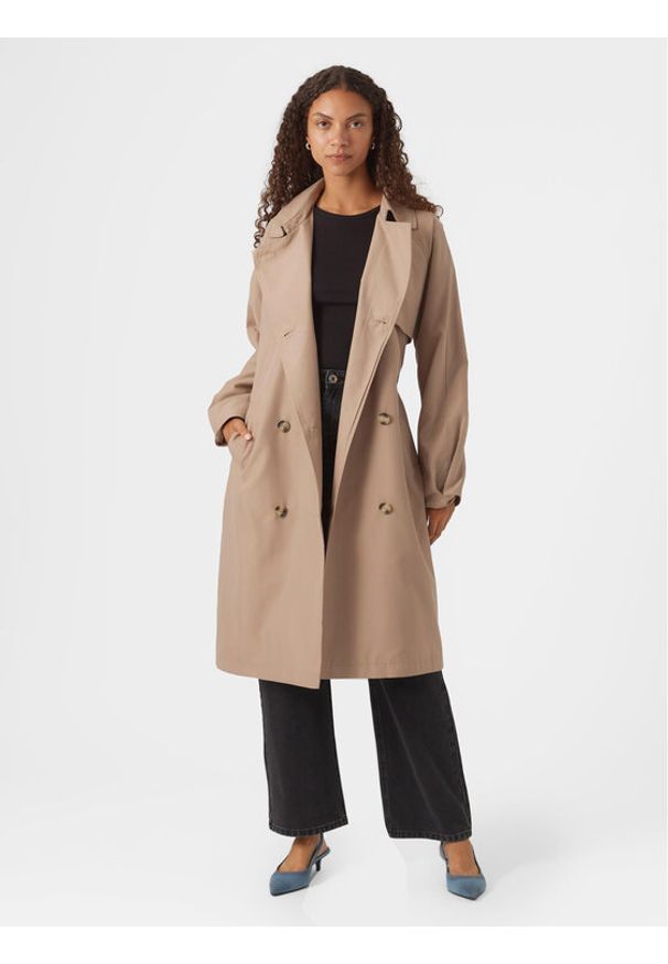 Vero Moda Trencz Doreen 10301287 Beżowy Regular Fit. Kolor: beżowy. Materiał: syntetyk