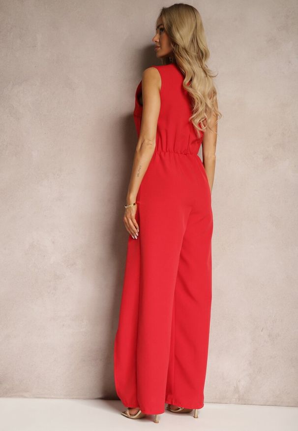 Renee - Czerwony Elegancki Kopertowy Kombinezon Zapinany na Suwak i Guzik Dimeera. Okazja: na co dzień, na imprezę. Kolor: czerwony. Długość: długie. Styl: elegancki