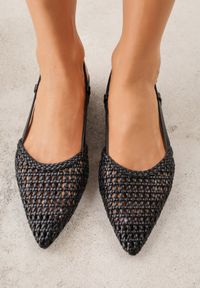 Born2be - Czarne Sandały Ozdobione Plecionką Melorah. Okazja: na co dzień. Zapięcie: sprzączka. Kolor: czarny. Materiał: jeans. Wzór: aplikacja. Styl: casual, elegancki #7