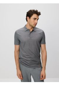 Reserved - Koszulka polo regular - ciemnoszary. Typ kołnierza: polo. Kolor: szary. Materiał: dzianina, bawełna #1