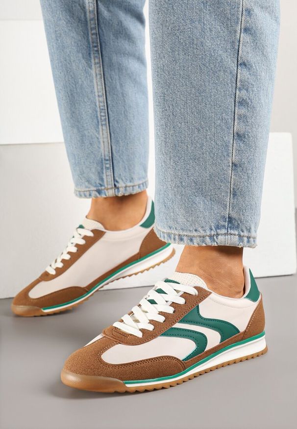 Renee - Brązowo-Zielone Sneakersy Tenisówki z Przeszyciami Julioria. Okazja: na co dzień. Kolor: brązowy. Materiał: materiał, jeans