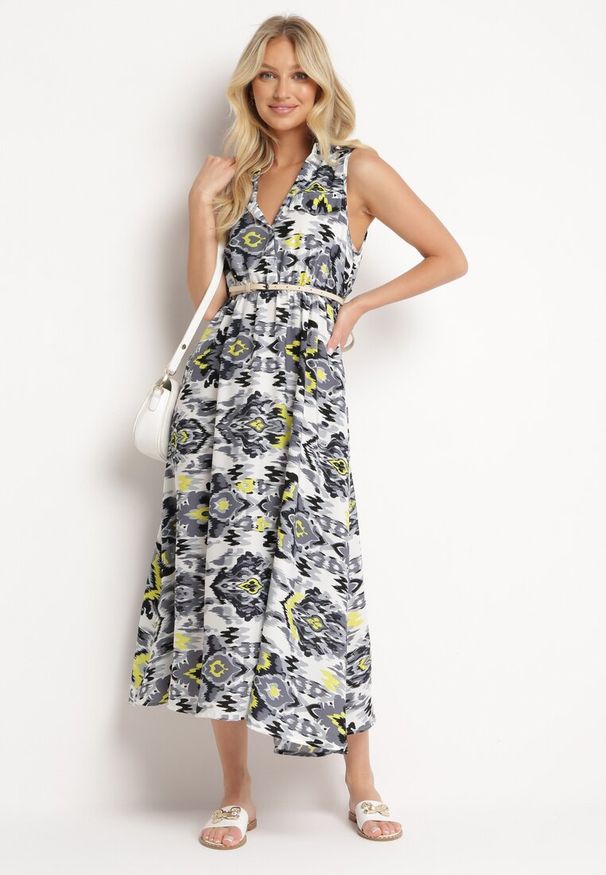 Born2be - Szaro-Biała Sukienka Rozkloszowana z Klapami przy Dekolcie w Abstrakcyjny Wzór Elebia. Okazja: na co dzień, na imprezę. Kolor: szary. Materiał: tkanina. Sezon: lato. Typ sukienki: rozkloszowane. Styl: casual, klasyczny