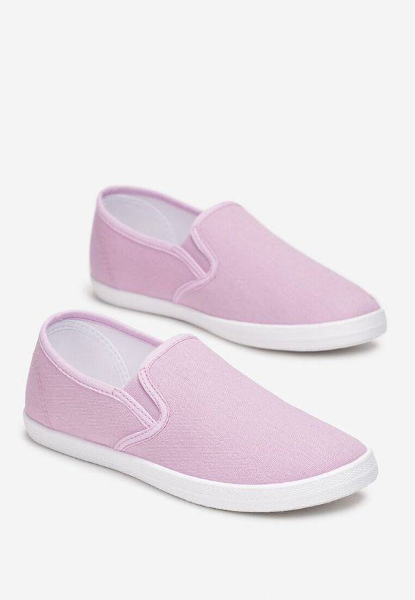 Born2be - Fioletowe Wsuwane Tenisówki Materiałowe Kalaiya. Okazja: na co dzień. Zapięcie: bez zapięcia. Kolor: fioletowy. Materiał: materiał. Styl: casual