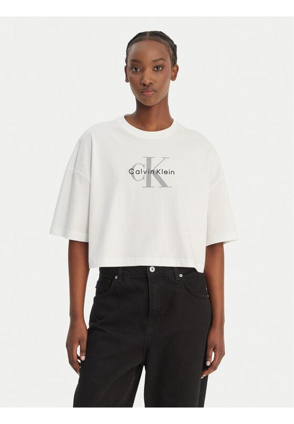 Calvin Klein Jeans T-Shirt LV047F828G Biały Boxy Fit. Kolor: biały. Materiał: bawełna