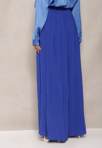 Renee - Granatowe Szerokie Spodnie z Plisami High Waist Mirealli. Stan: podwyższony. Kolor: niebieski
