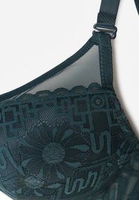 Born2be - Ciemnozielony Biustonosz z Koronką i Transparentną Wstawką Heliphine. Kolor: zielony. Materiał: koronka. Wzór: koronka #5