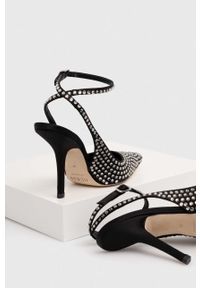 Guess szpilki ESTAR kolor czarny FL7ESA SAT05. Zapięcie: klamry. Kolor: czarny. Obcas: na szpilce. Wysokość obcasa: średni #2