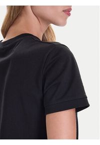 Guess T-Shirt V5BI16 K8FQ4 Czarny Regular Fit. Kolor: czarny. Materiał: bawełna