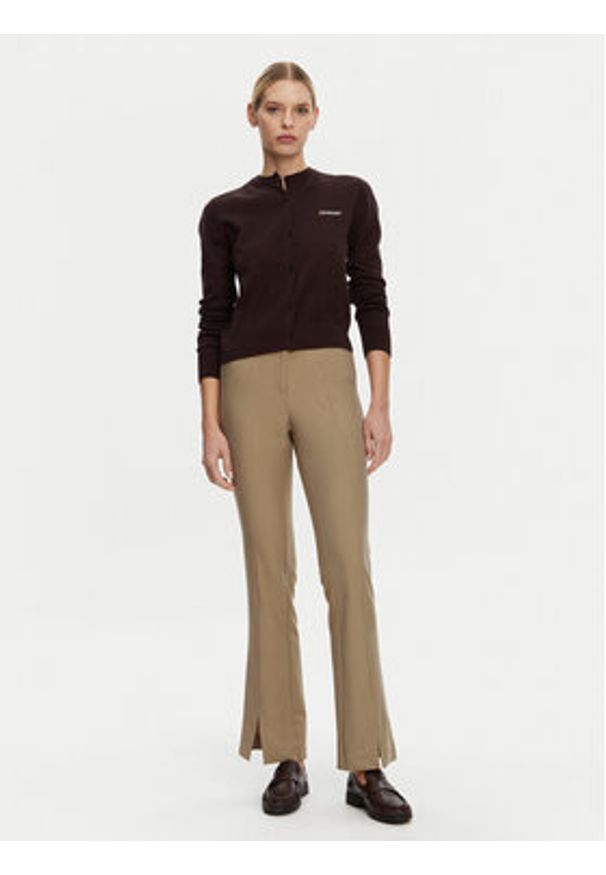 2NDDAY Spodnie materiałowe Sandras 2252161151 Beżowy Slim Fit. Kolor: beżowy. Materiał: syntetyk