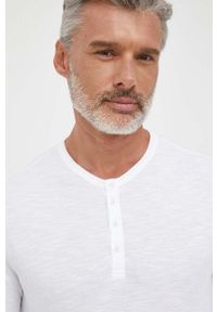 United Colors of Benetton longsleeve bawełniany kolor biały gładki. Kolor: biały. Materiał: bawełna. Długość rękawa: długi rękaw. Długość: krótkie. Wzór: gładki. Styl: klasyczny #4
