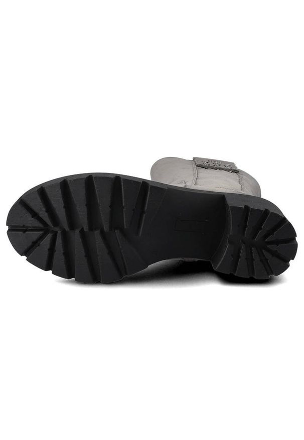 Szare Kozaki Simen Damskie Ocieplane Buty Zimowe. Okazja: na co dzień. Kolor: szary. Materiał: nubuk. Szerokość cholewki: normalna. Sezon: zima. Obcas: na obcasie. Styl: casual, elegancki, wizytowy. Wysokość obcasa: średni