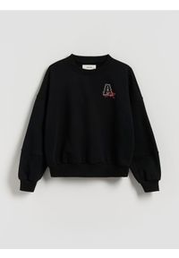 Reserved - Bluza z drobnym nadrukiem - czarny. Kolor: czarny. Materiał: bawełna. Wzór: nadruk #1
