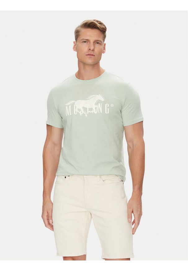 Mustang T-Shirt Austin 1016492 Zielony Regular Fit. Kolor: zielony. Materiał: bawełna